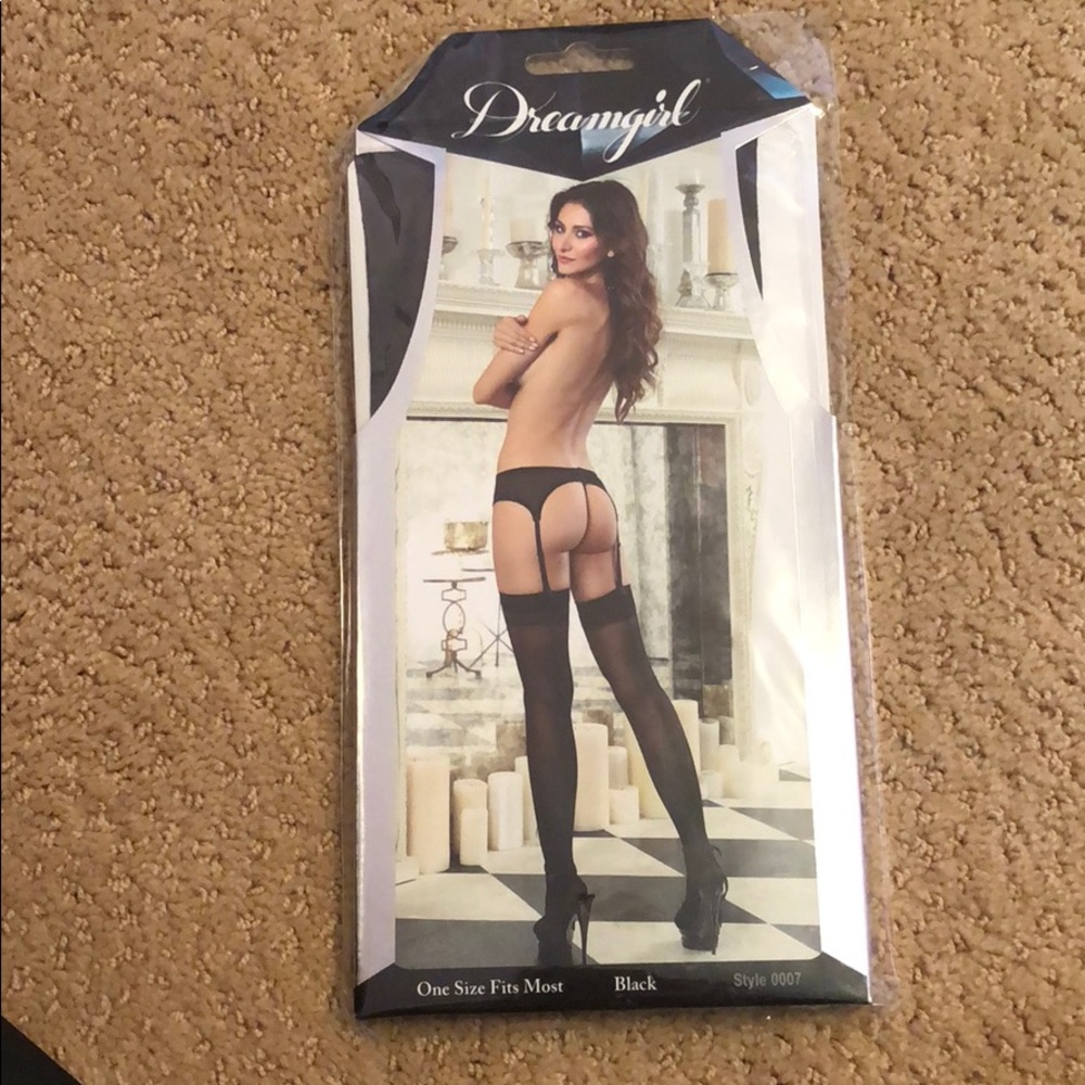 Sheer thigh hick stockings with back seam.